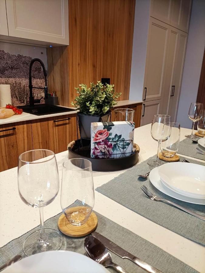 Apartament N&B 스클라르스카포렘바 외부 사진