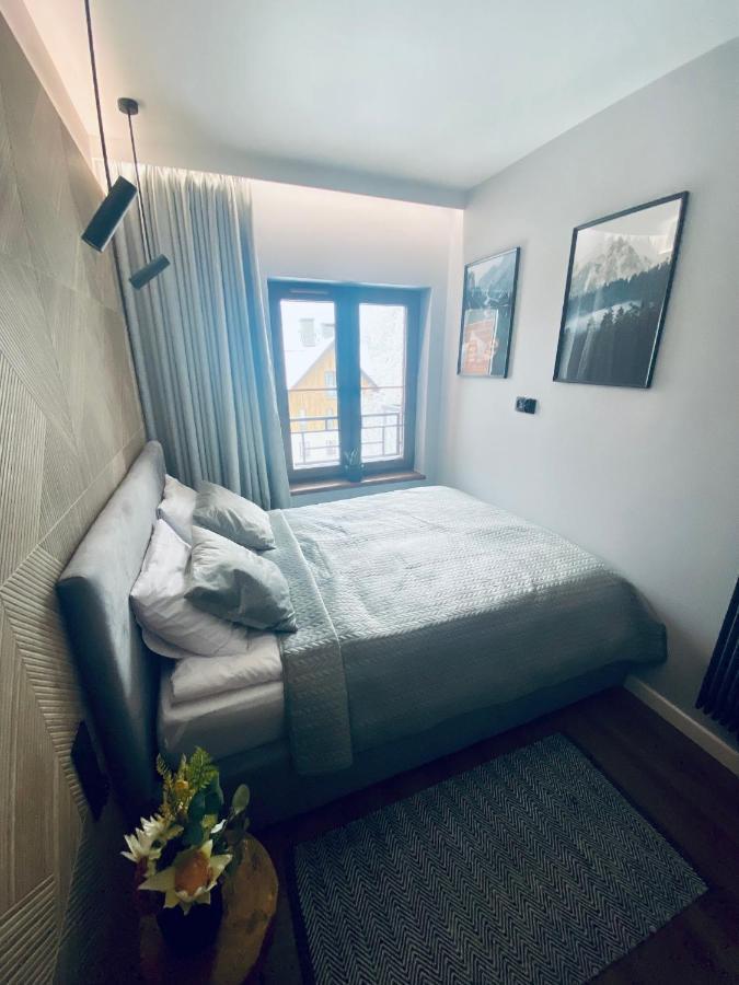 Apartament N&B 스클라르스카포렘바 외부 사진