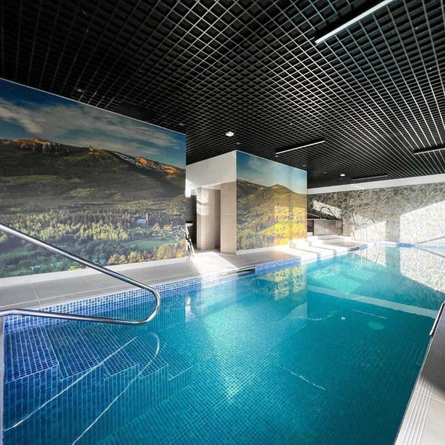 Apartament N&B 스클라르스카포렘바 외부 사진